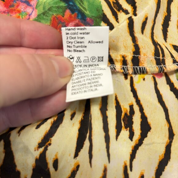 Glam Kimono, Tiger print w/ floral accents. One Size. EUC. - Picture 7 of 12